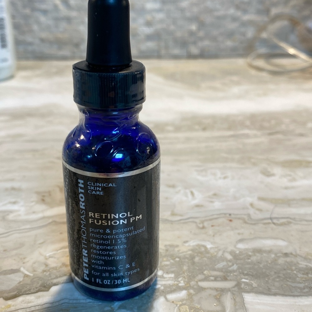 NEW Peter Thomas Roth Retinol Fusion PM